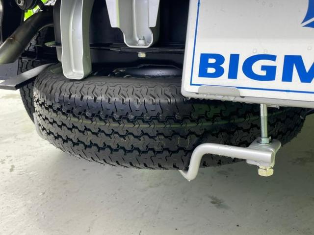 4WD KC 届出済未使用車/横滑り防止装置/エアバッグ 運転席/エアバッグ 助手席/衝突安全ボディ/パワーウインドウ/パワーステアリング/オートライト/禁煙車/4WD/取扱説明書・保証書/ユーザー買取車(18枚目)