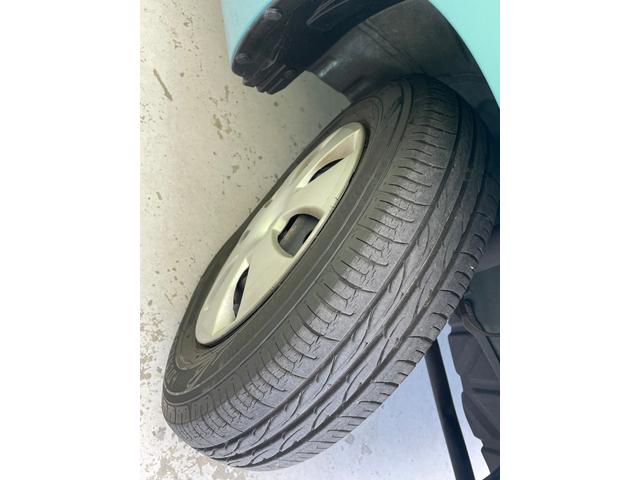 FX ABS/横滑り防止装置/エアバッグ 運転席/エアバッグ 助手席/衝突安全ボディ/パワーウインドウ/キーレスエントリー/パワーステアリング/盗難防止システム/禁煙車/マニュアルエアコン/ユーザー買取車(26枚目)