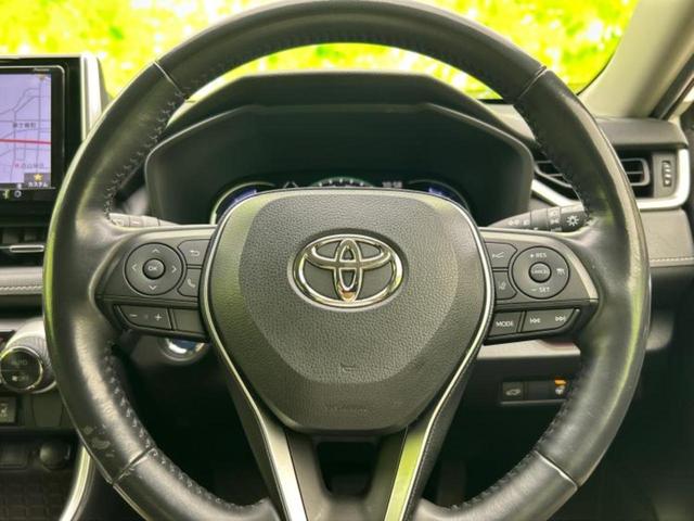 ＲＡＶ４ ４ＷＤハイブリッドＧ　サンルーフ／保証書／社外　９インチ　ＳＤナビ／トヨタセーフティセンス／シートヒーター／車線逸脱防止支援システム／シート　合皮／パーキングアシスト　バックガイド／電動バックドア　衝突被害軽減システム（14枚目）