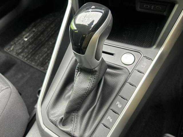 ポロ ＴＳＩアクティブ　保証書／純正　９インチ　ナビ／衝突安全装置／車線逸脱防止支援システム／ドライブレコーダー　前後／ヘッドランプ　ＬＥＤ／Ｂｌｕｅｔｏｏｔｈ接続／ＥＴＣ／ＥＢＤ付ＡＢＳ／横滑り防止装置　ターボ　ドラレコ（16枚目）