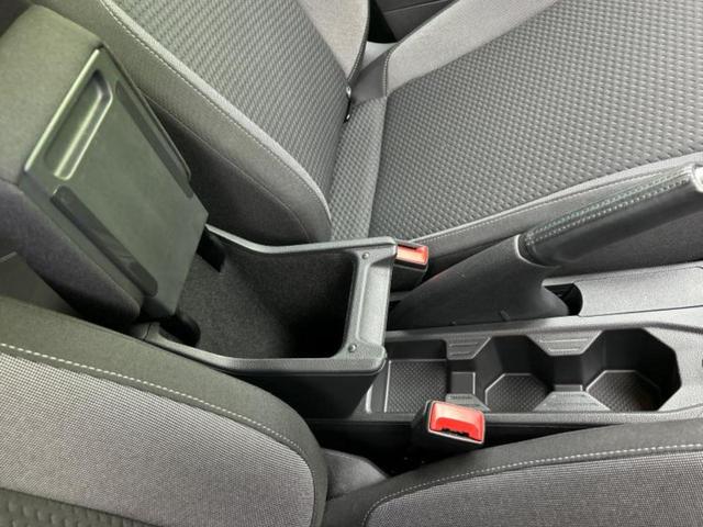 ポロ ＴＳＩアクティブ　保証書／純正　９インチ　ナビ／衝突安全装置／車線逸脱防止支援システム／ドライブレコーダー　前後／ヘッドランプ　ＬＥＤ／Ｂｌｕｅｔｏｏｔｈ接続／ＥＴＣ／ＥＢＤ付ＡＢＳ／横滑り防止装置　ターボ　ドラレコ（34枚目）