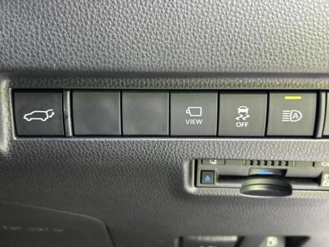 ハリアーハイブリッド 4WD Z 新品タイヤ/JBL/保証書/純正 SDナビ/デジタルインナーミラー/衝突安全装置/パノラミックビューモニター/車線逸脱防止支援システム/シート ハーフレザー/パーキングアシスト バックガイド 4WD(32枚目)