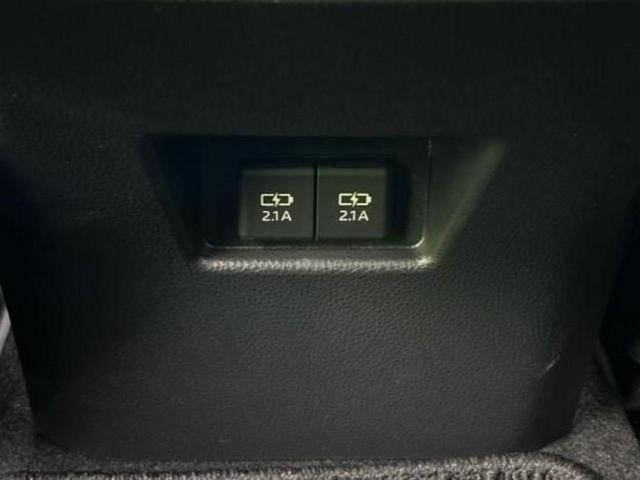 ハリアーハイブリッド 4WD Z 新品タイヤ/JBL/保証書/純正 SDナビ/デジタルインナーミラー/衝突安全装置/パノラミックビューモニター/車線逸脱防止支援システム/シート ハーフレザー/パーキングアシスト バックガイド 4WD(48枚目)