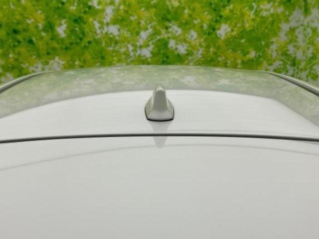 ハリアーハイブリッド 4WD Z 新品タイヤ/JBL/保証書/純正 SDナビ/デジタルインナーミラー/衝突安全装置/パノラミックビューモニター/車線逸脱防止支援システム/シート ハーフレザー/パーキングアシスト バックガイド 4WD(58枚目)