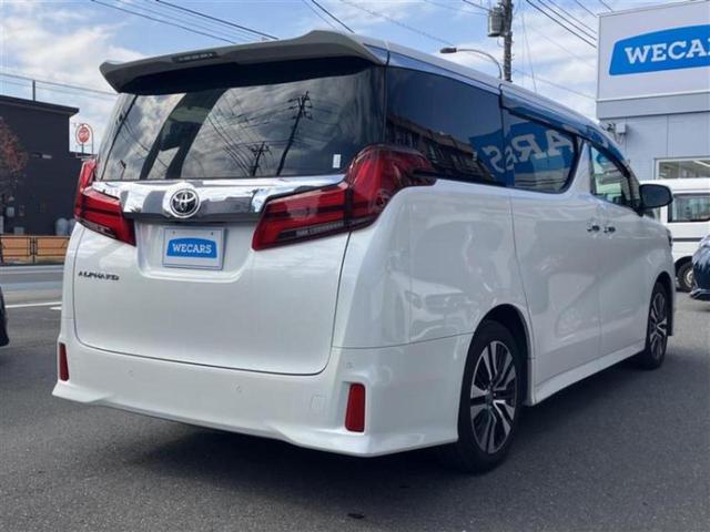 アルファード Ｓ　Ｃパッケージ　新品タイヤ／保証書／ディスプレイオーディオ＋ナビ／フリップダウンモニター　純正　１１．５インチ／トヨタセーフティセンス／両側電動スライドドア／エアーシート　前席／車線逸脱防止支援システム　バックカメラ（3枚目）