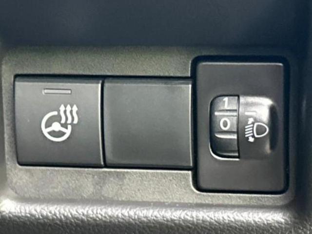 スペーシアギア ４ＷＤハイブリッドＸＺ　純正　９インチ　メモリーナビ／セーフティサポート（スズキ）／両側電動スライドドア／シートヒーター　前席／全方位モニター／車線逸脱防止支援システム／パーキングアシスト　バックガイド　衝突被害軽減システム（33枚目）