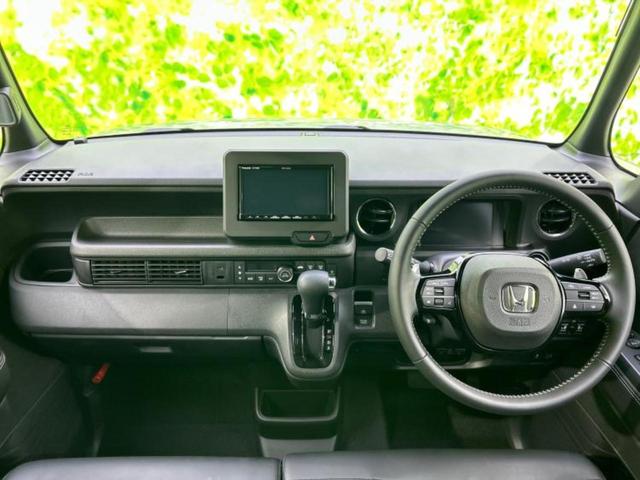 N-BOXカスタム ターボコーディネートスタイル2トーン 新品タイヤ/社外 SDナビ/ホンダセンシング/両側電動スライドドア/シートヒーター/車線逸脱防止支援システム/シート 合皮/ドライブレコーダー 社外/ヘッドランプ LED/Bluetooth接続(8枚目)
