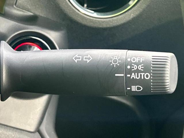 N-BOXカスタム ターボコーディネートスタイル2トーン 新品タイヤ/社外 SDナビ/ホンダセンシング/両側電動スライドドア/シートヒーター/車線逸脱防止支援システム/シート 合皮/ドライブレコーダー 社外/ヘッドランプ LED/Bluetooth接続(16枚目)