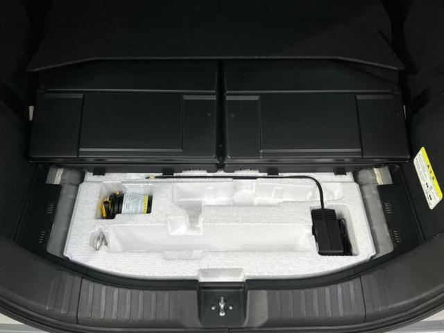 N-BOXカスタム ターボコーディネートスタイル2トーン 新品タイヤ/社外 SDナビ/ホンダセンシング/両側電動スライドドア/シートヒーター/車線逸脱防止支援システム/シート 合皮/ドライブレコーダー 社外/ヘッドランプ LED/Bluetooth接続(26枚目)