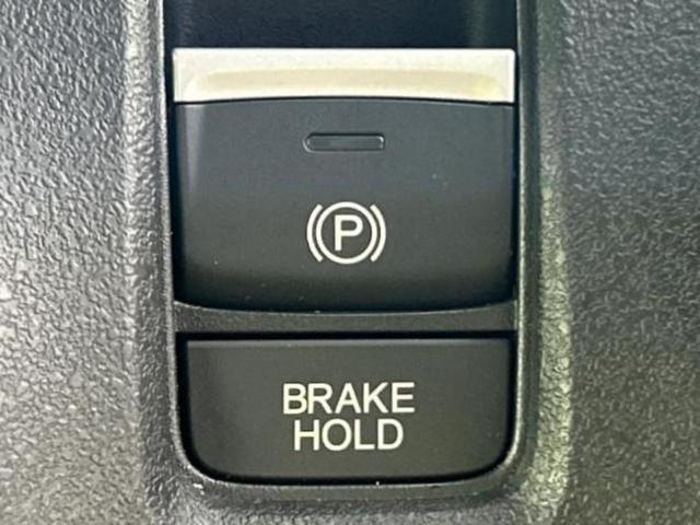 N-BOXカスタム ターボコーディネートスタイル2トーン 新品タイヤ/社外 SDナビ/ホンダセンシング/両側電動スライドドア/シートヒーター/車線逸脱防止支援システム/シート 合皮/ドライブレコーダー 社外/ヘッドランプ LED/Bluetooth接続(29枚目)