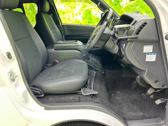 ハイエースバン 4WDロングスーパーGLダークプライム2 新品タイヤ/保証書/純正 SDナビ/衝突安全装置/車線逸脱防止支援システム/ヘッドランプ LED/ETC/EBD付ABS/横滑り防止装置/フルセグTV/エアバッグ 運転席/エアバッグ 助手席 4WD(4枚目)