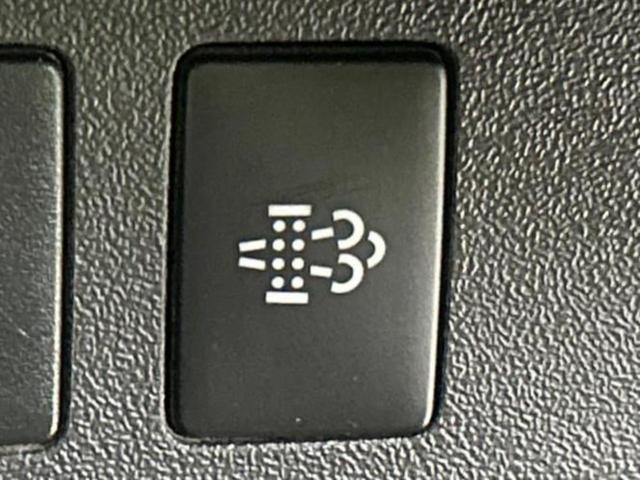 ハイエースバン 4WDロングスーパーGLダークプライム2 新品タイヤ/保証書/純正 SDナビ/衝突安全装置/車線逸脱防止支援システム/ヘッドランプ LED/ETC/EBD付ABS/横滑り防止装置/フルセグTV/エアバッグ 運転席/エアバッグ 助手席 4WD(31枚目)