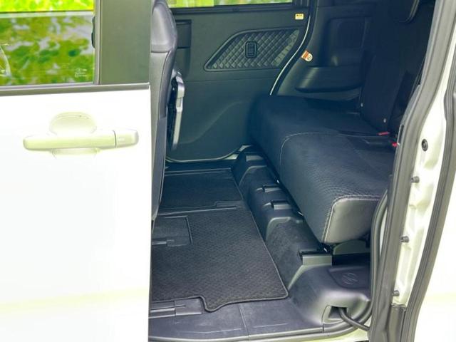 ＷＥＣＡＲＳでは各商談席に大型モニターをご用意しております！見やすい大画面でゆったりと全国の在庫をご覧いただけます！是非ご来店お待ちしております！