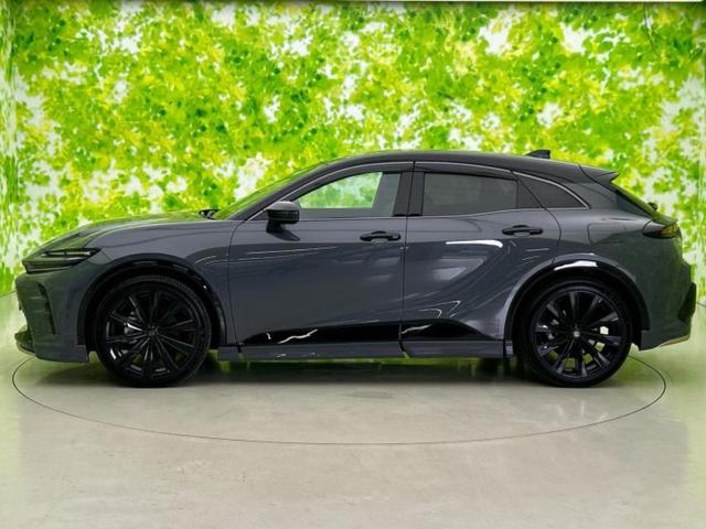 クラウンスポーツ 4WD Z 純正エアロ/保証書/純正 11.6インチ SDナビ/デジタルインナーミラー/トヨタセーフティセンス/シートヒーター/全方位モニター/車線逸脱防止支援システム/シート フルレザー 革シート 全周囲カメラ(2枚目)