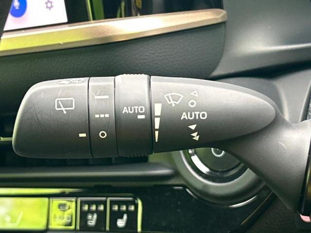 クラウンスポーツ 4WD Z 純正エアロ/保証書/純正 11.6インチ SDナビ/デジタルインナーミラー/トヨタセーフティセンス/シートヒーター/全方位モニター/車線逸脱防止支援システム/シート フルレザー 革シート 全周囲カメラ(16枚目)