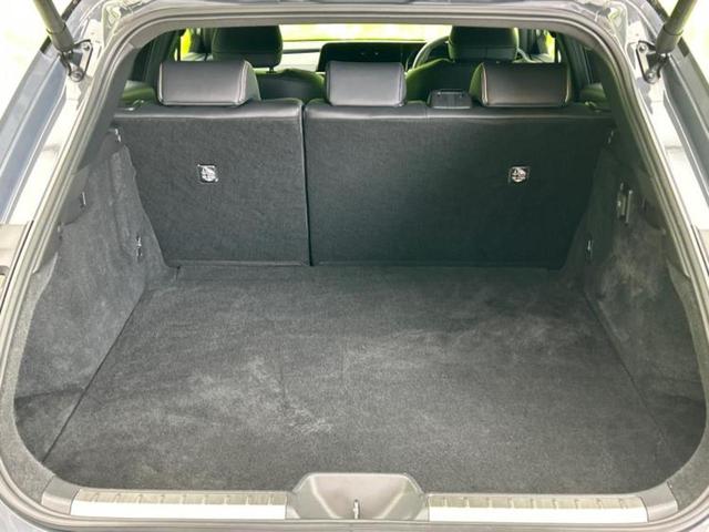 クラウンスポーツ 4WD Z 純正エアロ/保証書/純正 11.6インチ SDナビ/デジタルインナーミラー/トヨタセーフティセンス/シートヒーター/全方位モニター/車線逸脱防止支援システム/シート フルレザー 革シート 全周囲カメラ(20枚目)