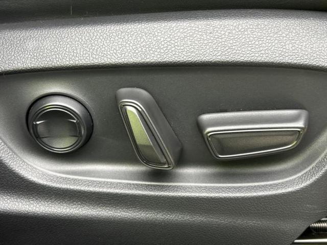 クラウンスポーツ 4WD Z 純正エアロ/保証書/純正 11.6インチ SDナビ/デジタルインナーミラー/トヨタセーフティセンス/シートヒーター/全方位モニター/車線逸脱防止支援システム/シート フルレザー 革シート 全周囲カメラ(38枚目)