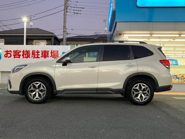 フォレスター ４ＷＤツーリング　社外　ＳＤナビ／衝突安全装置／シートヒーター　全席／車線逸脱防止支援システム／シート　ハーフレザー／ヘッドランプ　ＬＥＤ／Ｂｌｕｅｔｏｏｔｈ接続／ＥＴＣ／ＥＢＤ付ＡＢＳ／横滑り防止装置　バックカメラ（2枚目）