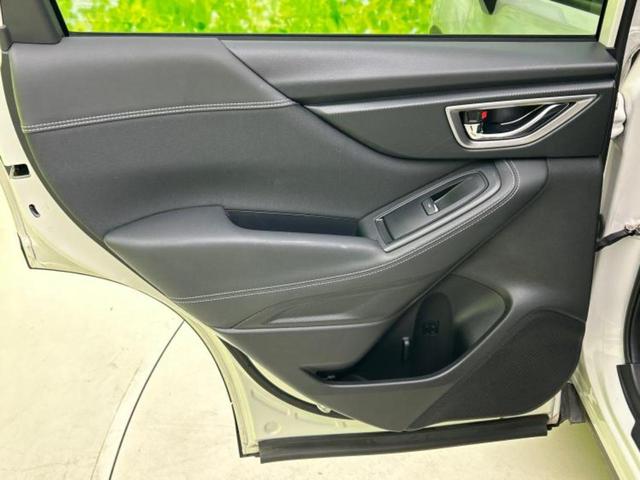 ＷＥＣＡＲＳでは各商談席に大型モニターをご用意しております！見やすい大画面でゆったりと全国の在庫をご覧いただけます！是非ご来店お待ちしております！