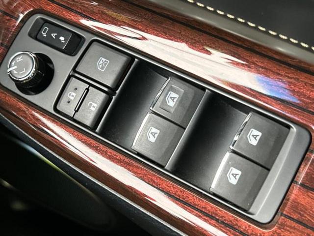 ハリアーハイブリッド ４ＷＤプレミアム　サンルーフ／保証書／純正　９インチ　ＳＤナビ／衝突安全装置／車線逸脱防止支援システム／シート　ハーフレザー／パーキングアシスト　バックガイド／電動バックドア／ヘッドランプ　ＬＥＤ　衝突被害軽減システム（33枚目）