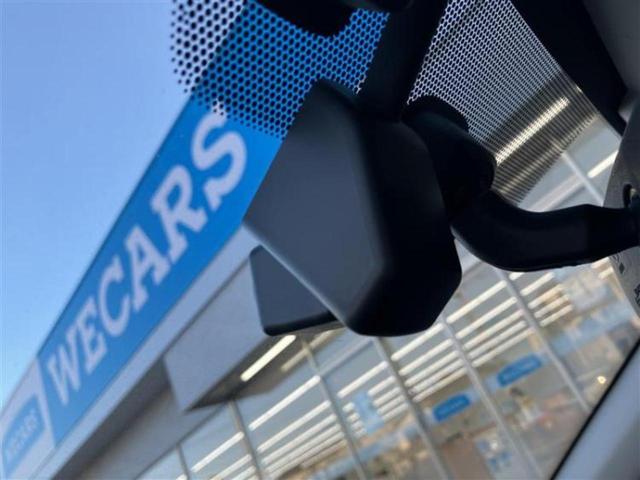 ＸＶ ４ＷＤ２．０ｉ－Ｌアイサイト　新品タイヤ／純正　ＳＤナビ／アイサイト／車線逸脱防止支援システム／パーキングアシスト　バックガイド／ドライブレコーダー　純正／ヘッドランプ　ＬＥＤ／ＵＳＢジャック／Ｂｌｕｅｔｏｏｔｈ接続　バックカメラ（17枚目）