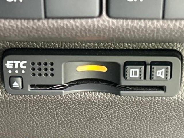 お車に合わせて無料保証以外にも、保証範囲、期間、距離を拡充させた有料保証もご用意しております！中古車の購入が初めてで不安・・・というお客様もご安心ください！