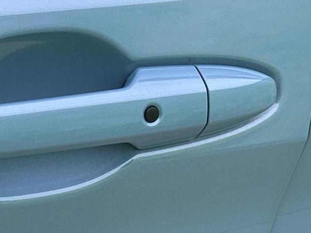 ご購入後の車検やメンテナンスもＷＥＣＡＲＳにお任せください！自社で整備から修理まで行っておりますので、ご納車後のアフターフォローもお任せください！