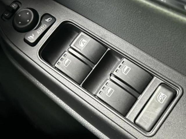 全国に店舗を展開しているのでどこでもお取り寄せが可能です！この車が気になるけど遠方だから・・・と諦める必要はありません！※別途陸送費が必要です。