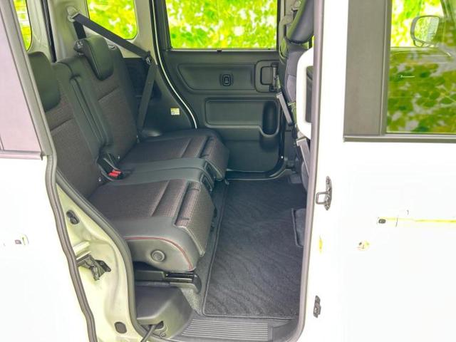 スペーシアカスタム ハイブリッドＸＳ　新品タイヤ／保証書／ディスプレイオーディオ＋ナビ／衝突安全装置／両側電動スライドドア／シートヒーター／全方位モニター用カメラ／車線逸脱防止支援システム／シート　ハーフレザー　衝突被害軽減システム（5枚目）