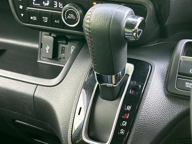 N-BOXカスタム L・ターボコーディネートスタイル 新品タイヤ/保証書/純正 8インチ SDナビ/ホンダセンシング/両側電動スライドドア/シートヒーター 前席/車線逸脱防止支援システム/ヘッドランプ LED/USBジャック/Bluetooth接続(17枚目)