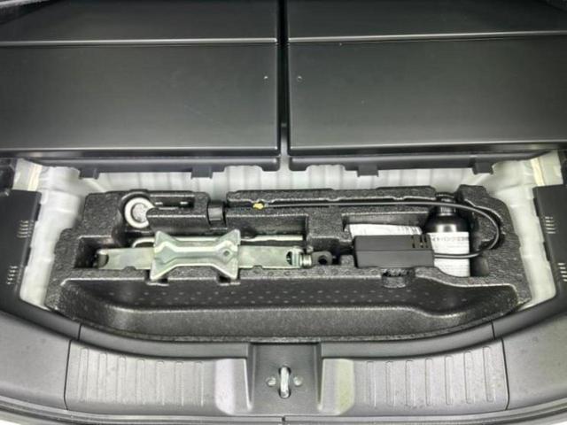 N-BOXカスタム L・ターボコーディネートスタイル 新品タイヤ/保証書/純正 8インチ SDナビ/ホンダセンシング/両側電動スライドドア/シートヒーター 前席/車線逸脱防止支援システム/ヘッドランプ LED/USBジャック/Bluetooth接続(26枚目)