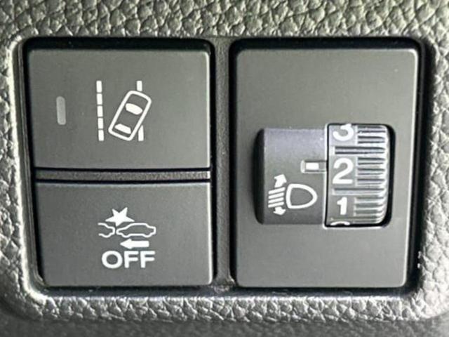 N-BOXカスタム L・ターボコーディネートスタイル 新品タイヤ/保証書/純正 8インチ SDナビ/ホンダセンシング/両側電動スライドドア/シートヒーター 前席/車線逸脱防止支援システム/ヘッドランプ LED/USBジャック/Bluetooth接続(32枚目)