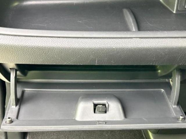 N-BOXカスタム L・ターボコーディネートスタイル 新品タイヤ/保証書/純正 8インチ SDナビ/ホンダセンシング/両側電動スライドドア/シートヒーター 前席/車線逸脱防止支援システム/ヘッドランプ LED/USBジャック/Bluetooth接続(40枚目)