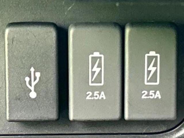 N-BOXカスタム L・ターボコーディネートスタイル 新品タイヤ/保証書/純正 8インチ SDナビ/ホンダセンシング/両側電動スライドドア/シートヒーター 前席/車線逸脱防止支援システム/ヘッドランプ LED/USBジャック/Bluetooth接続(45枚目)