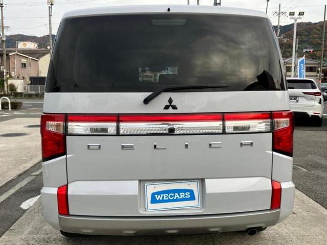 デリカＤ：５ ４ＷＤ　Ｐ　新品タイヤ／純正　１０インチ　ＳＤナビ／衝突安全装置／両側電動スライドドア／シートヒーター　前席／マルチアラウンドモニター／車線逸脱防止支援システム／電動バックドア／オートステップ　バックカメラ（3枚目）