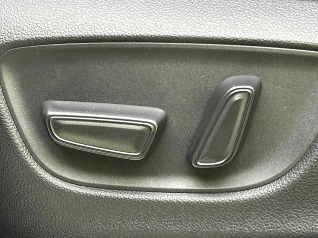 ハリアー 4WD Zレザーパッケージ JBL/保証書/純正 SDナビ/デジタルインナーミラー/衝突安全装置/シートヒーター 前席/全方位モニター/車線逸脱防止支援システム/シート フルレザー/電動バックドア/ドライブレコーダー 前後(28枚目)