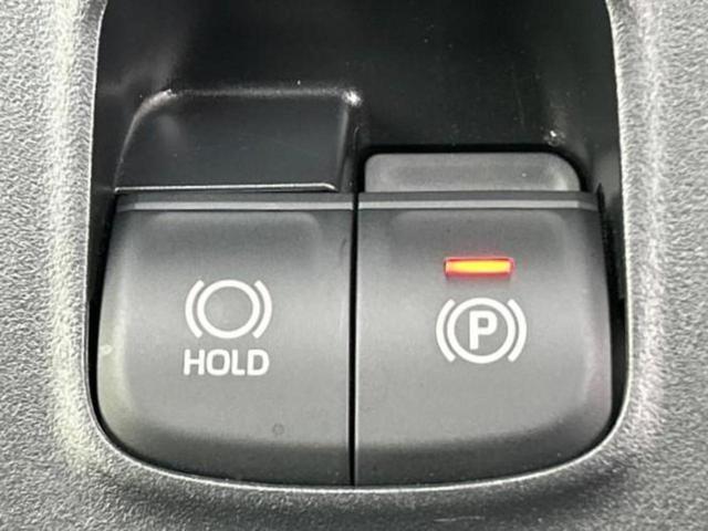 カローラクロス ハイブリッドZ 保証書/ディスプレイオーディオ10インチ/シートヒーター/車線逸脱防止支援システム/シート ハーフレザー/電動バックドア/ドライブレコーダー 前後/ヘッドランプ LED/USBジャック バックカメラ(30枚目)