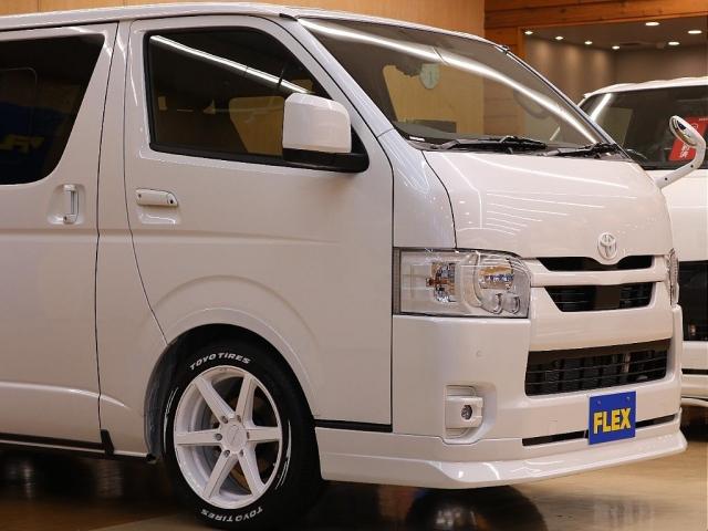 スーパーGL ダークプライムII パールエディション/オーバーフェンダー/SD-618インチアルミホイール/TOYOH30タイヤ/1.5インチローダウン施工/ヴァレンティ― シグマレッドテールランプ/カロッツェリア7インチナビ/ETC(5枚目)