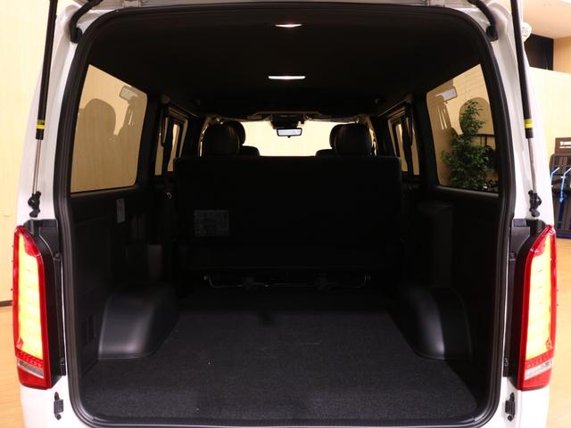 スーパーGL ダークプライムII パールエディション/オーバーフェンダー/SD-618インチアルミホイール/TOYOH30タイヤ/1.5インチローダウン施工/ヴァレンティ― シグマレッドテールランプ/カロッツェリア7インチナビ/ETC(56枚目)