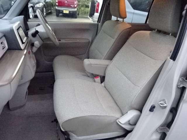 アルトラパン X 頸部衝撃緩和ヘッドレスト バックカメラ アイドリングストップ キーレスエントリー スマートキー ベンチシート 衝突被害軽減システム メモリーナビ フルセグTV ETC(17枚目)