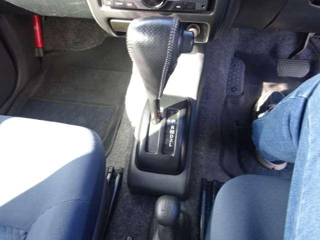 ジムニー ＦＩＳフリースタイルワールドカップリミテッド　４ＷＤ（21枚目）