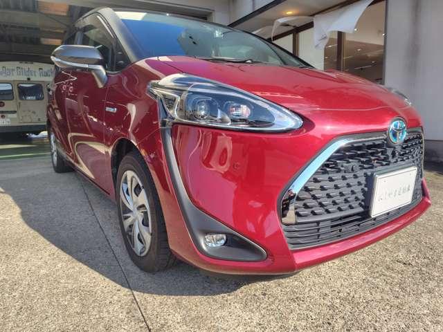 シエンタ ハイブリッドＧ　クエロ　ユーザー買取車　シートヒーター　ステアリングヒーター　全方位カメラ（3枚目）