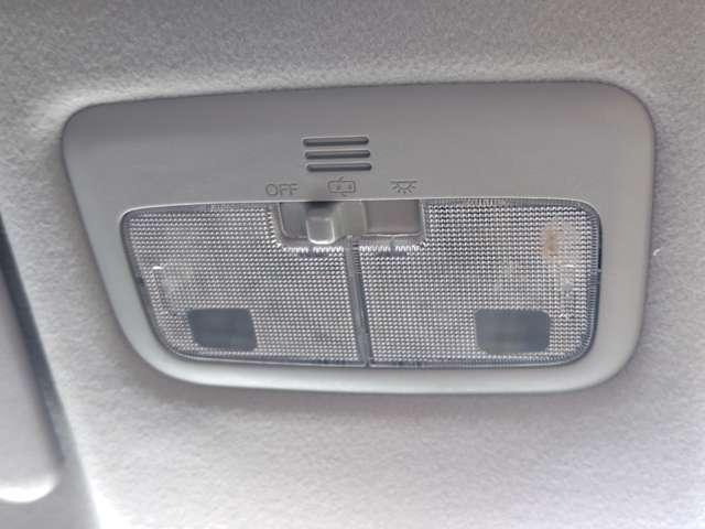 シエンタ ハイブリッドＧ　クエロ　ユーザー買取車　シートヒーター　ステアリングヒーター　全方位カメラ（7枚目）