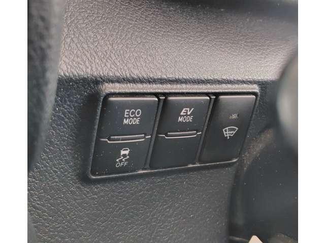 シエンタ ハイブリッドＧ　クエロ　ユーザー買取車　シートヒーター　ステアリングヒーター　全方位カメラ（11枚目）