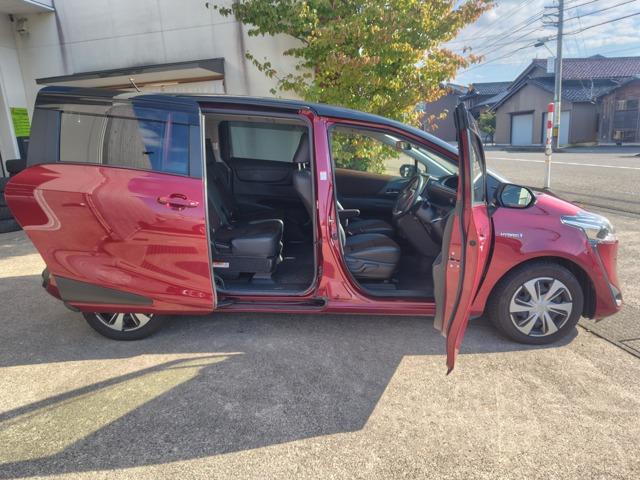 シエンタ ハイブリッドＧ　クエロ　ユーザー買取車　シートヒーター　ステアリングヒーター　全方位カメラ（24枚目）