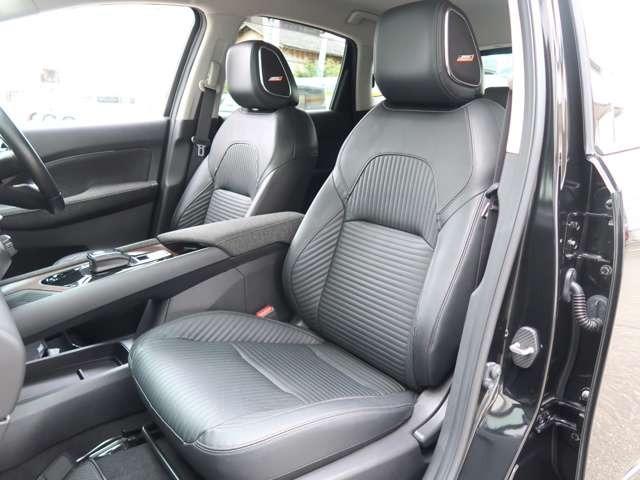 オーラ Ｇ　ＦＯＵＲ　レザーエディション　４ＷＤ　寒冷地仕様　ＡＣＣ　シートヒーター　フルセグ地デジナビ　３６０度カメラ　ＢＯＳＥサウンドスピーカー　エマージェンシーブレーキ　インテリジェントキー　プッシュスタート　アイドリングストップ（43枚目）