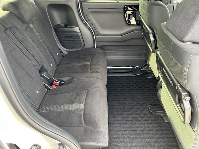 N-BOXカスタム L(15枚目)