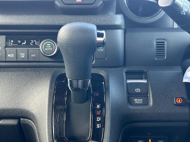 N-BOXカスタム ベースグレード(6枚目)