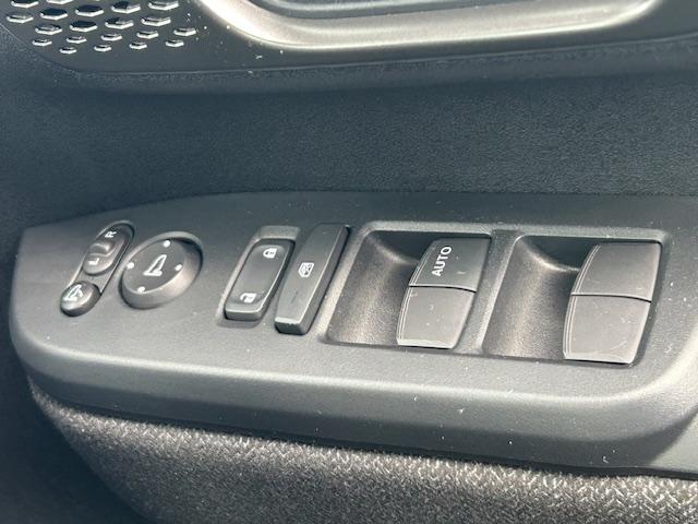 N-BOXカスタム ベースグレード(9枚目)