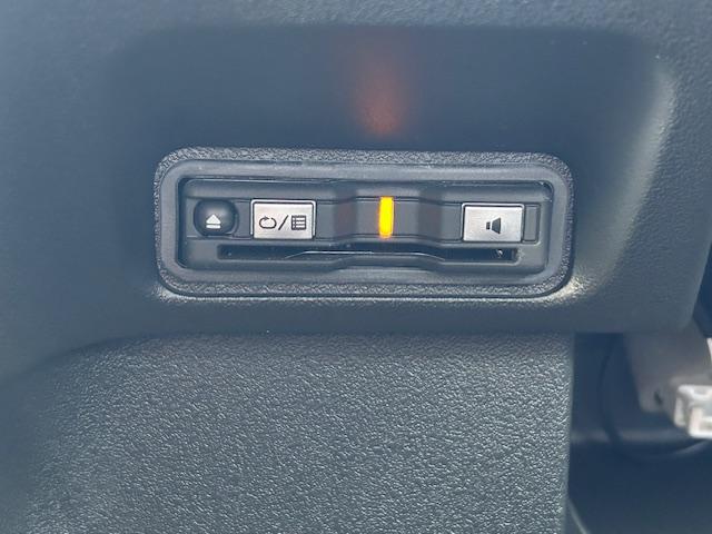 N-BOXカスタム ベースグレード(10枚目)